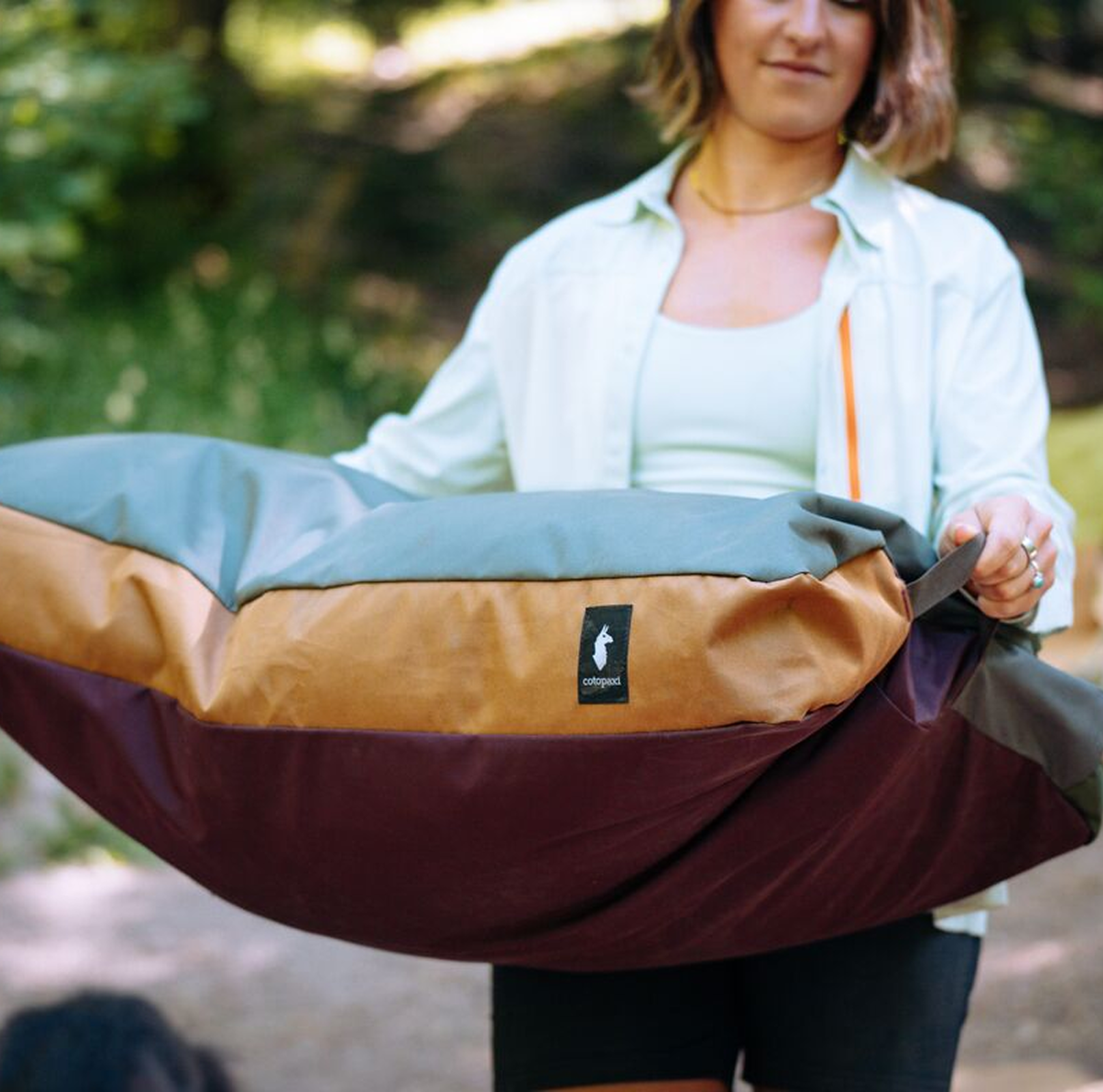 Del Dia Dog Bed - Versatile Outdoor Use