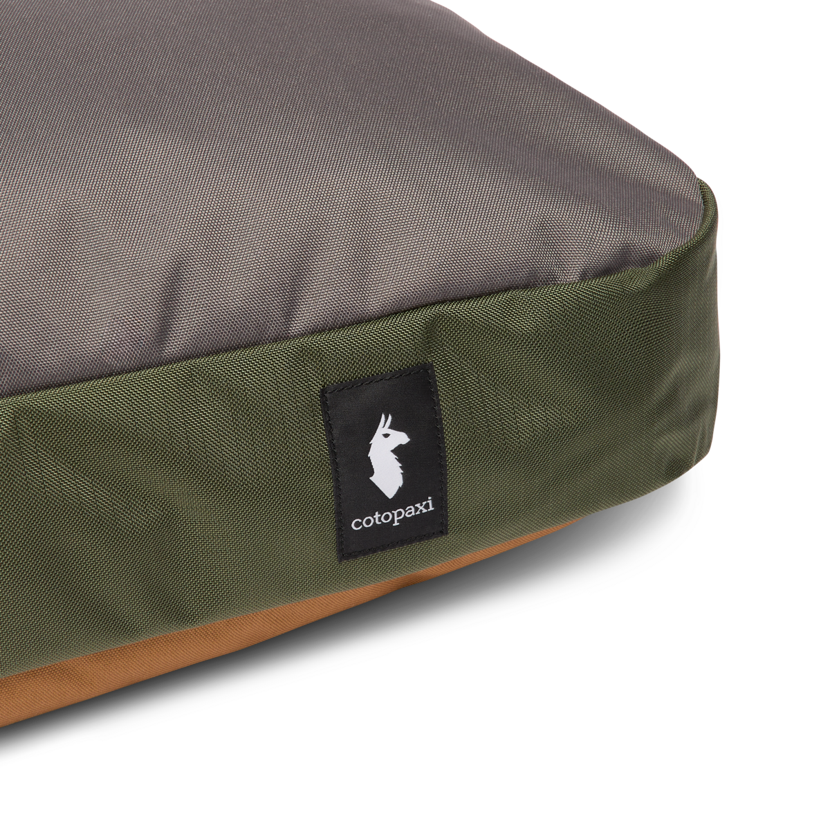 Del Dia Dog Bed - Versatile Outdoor Use