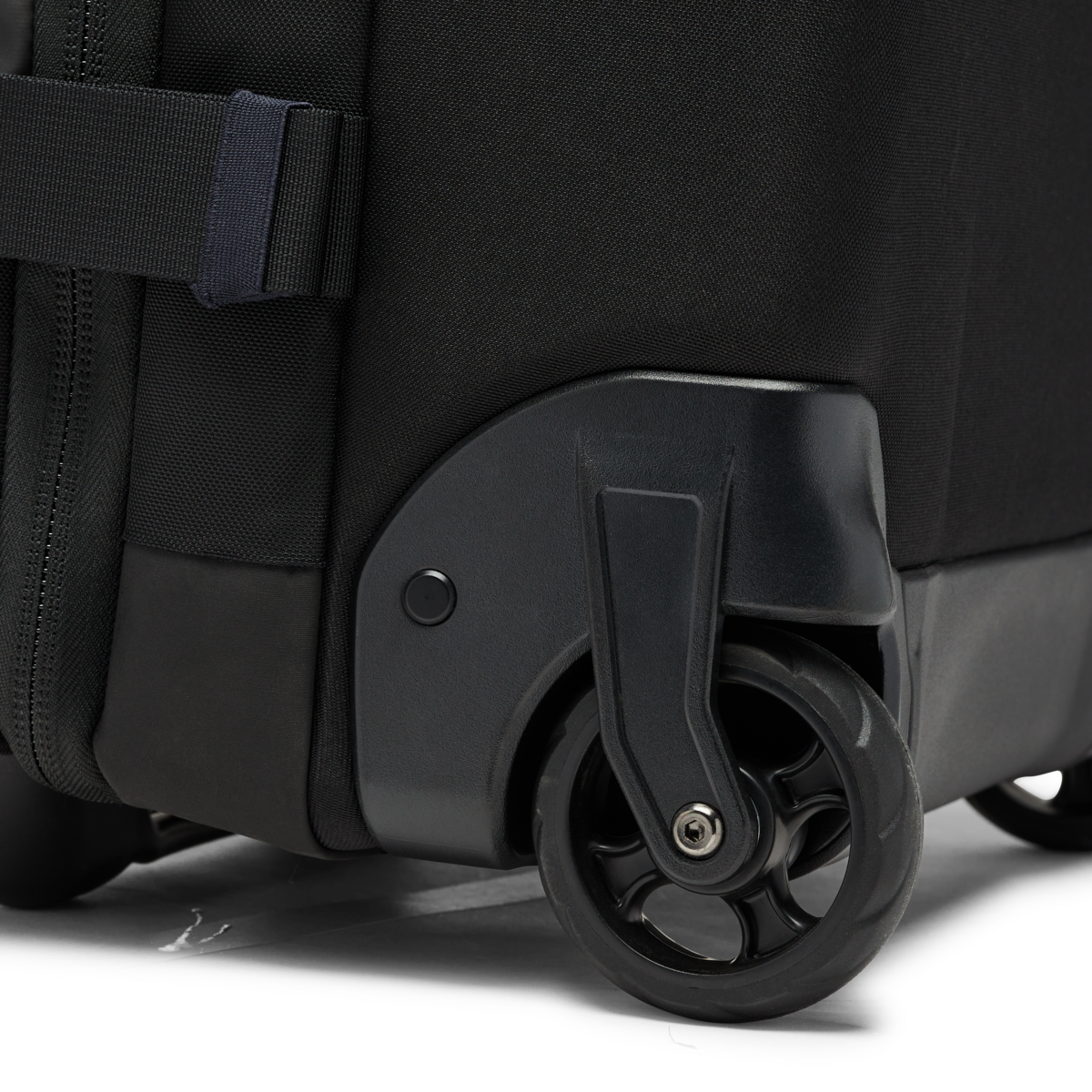 Allpa 38L Roller Bag - Adventure Travel