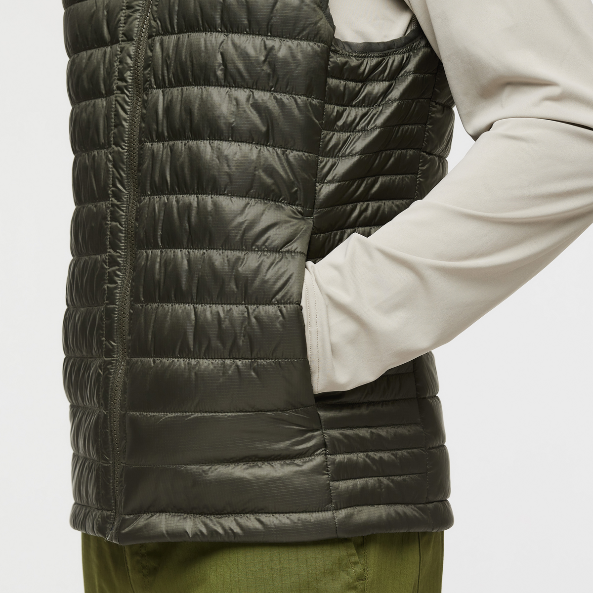 Capa Insulated Vest - Men s - Everyday Outdoor Style