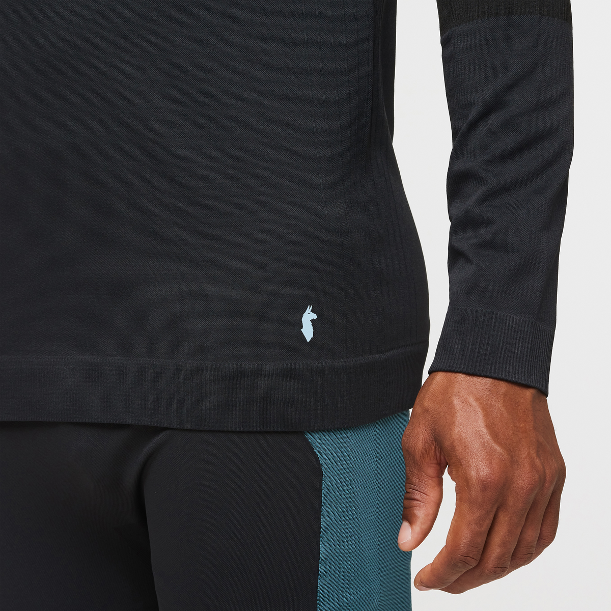Debajo Seamless Baselayer Crew - Men s - Casual Outdoor Style