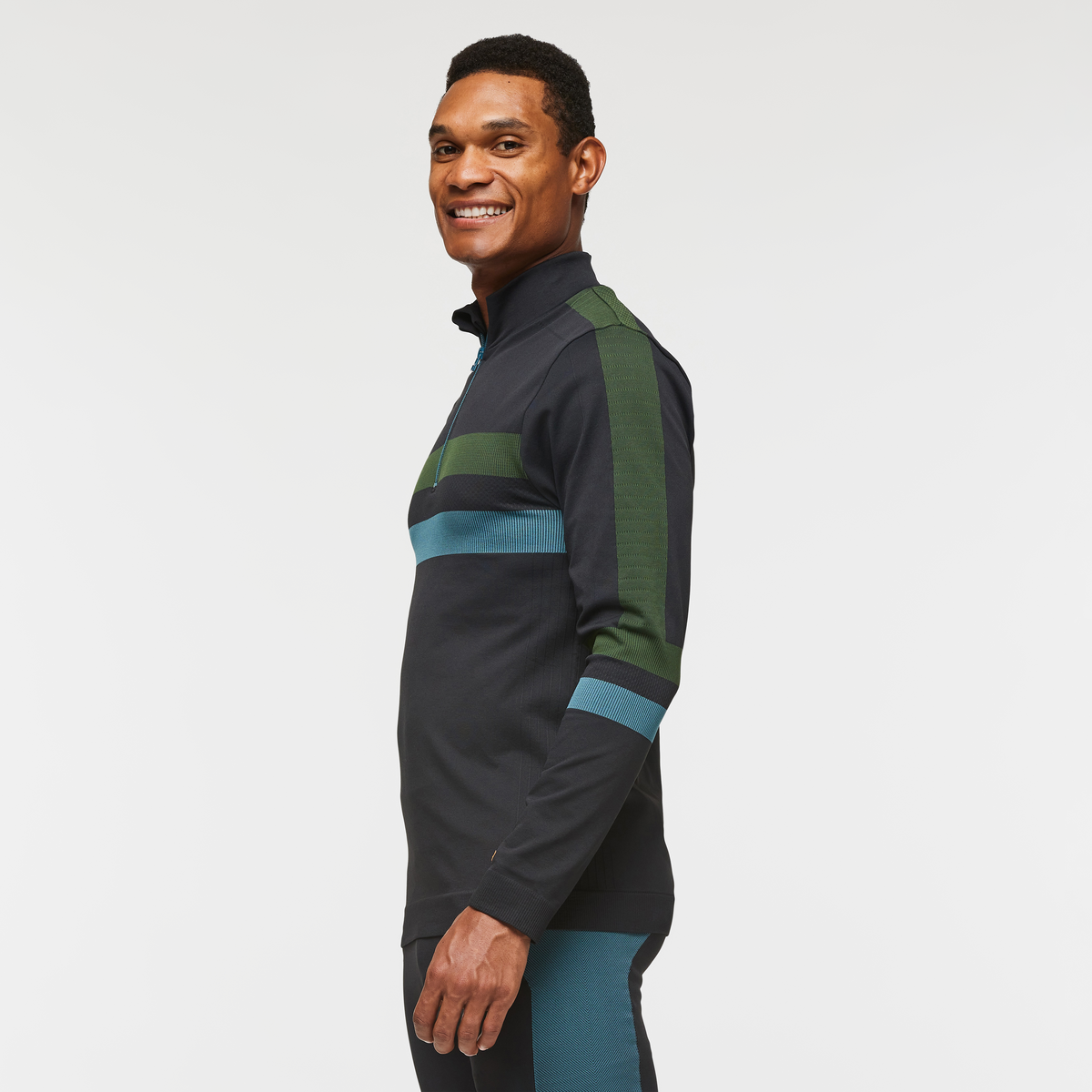 Debajo Seamless Baselayer Quarter-Zip - Outdoor Ready