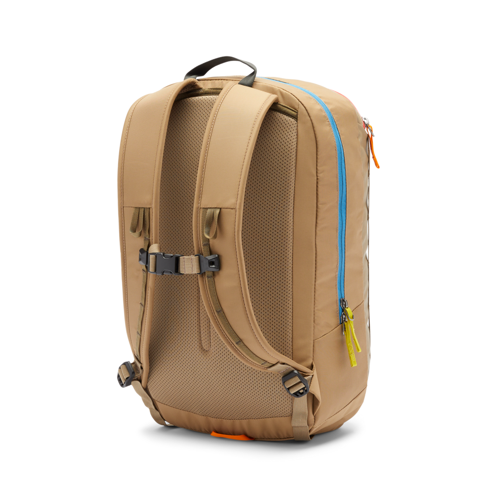 Vaya 18L Daypack - Cada Dia - Everyday Adventure