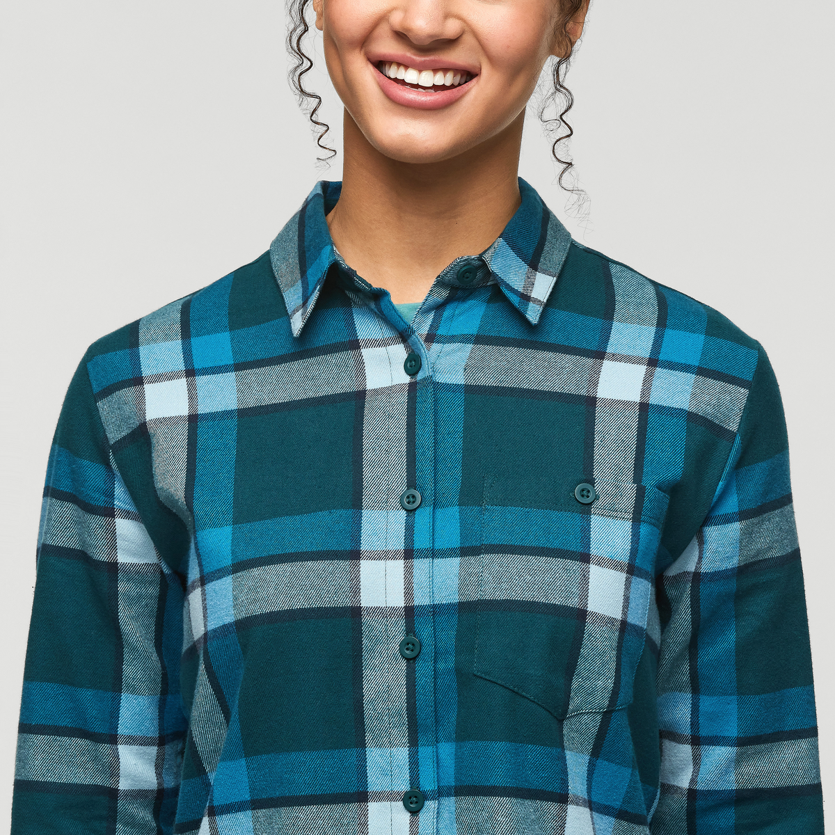 Quedo Flannel Shirt - Women s - Everyday Adventure Style