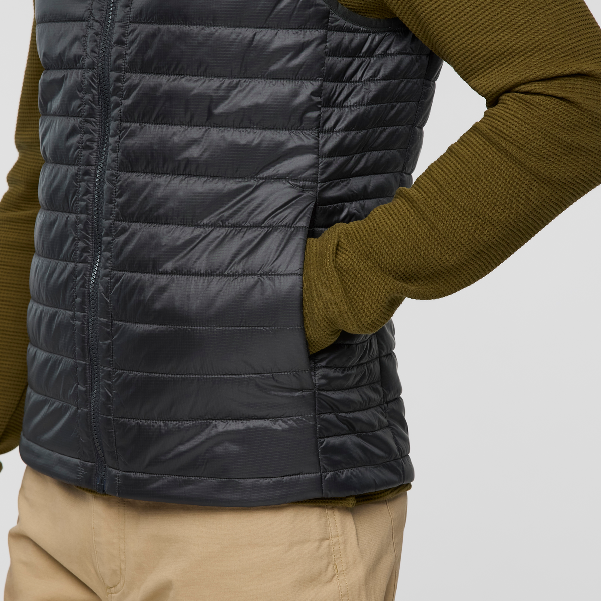 Capa Insulated Vest - Men s - Comfortable Sun Coverage