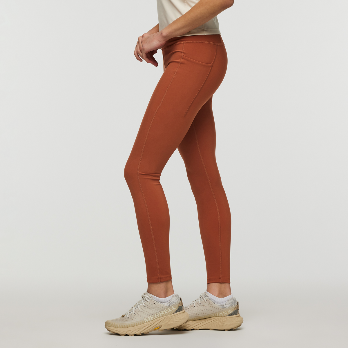 Muevo Tight - Women s - Soft Layering Warmth