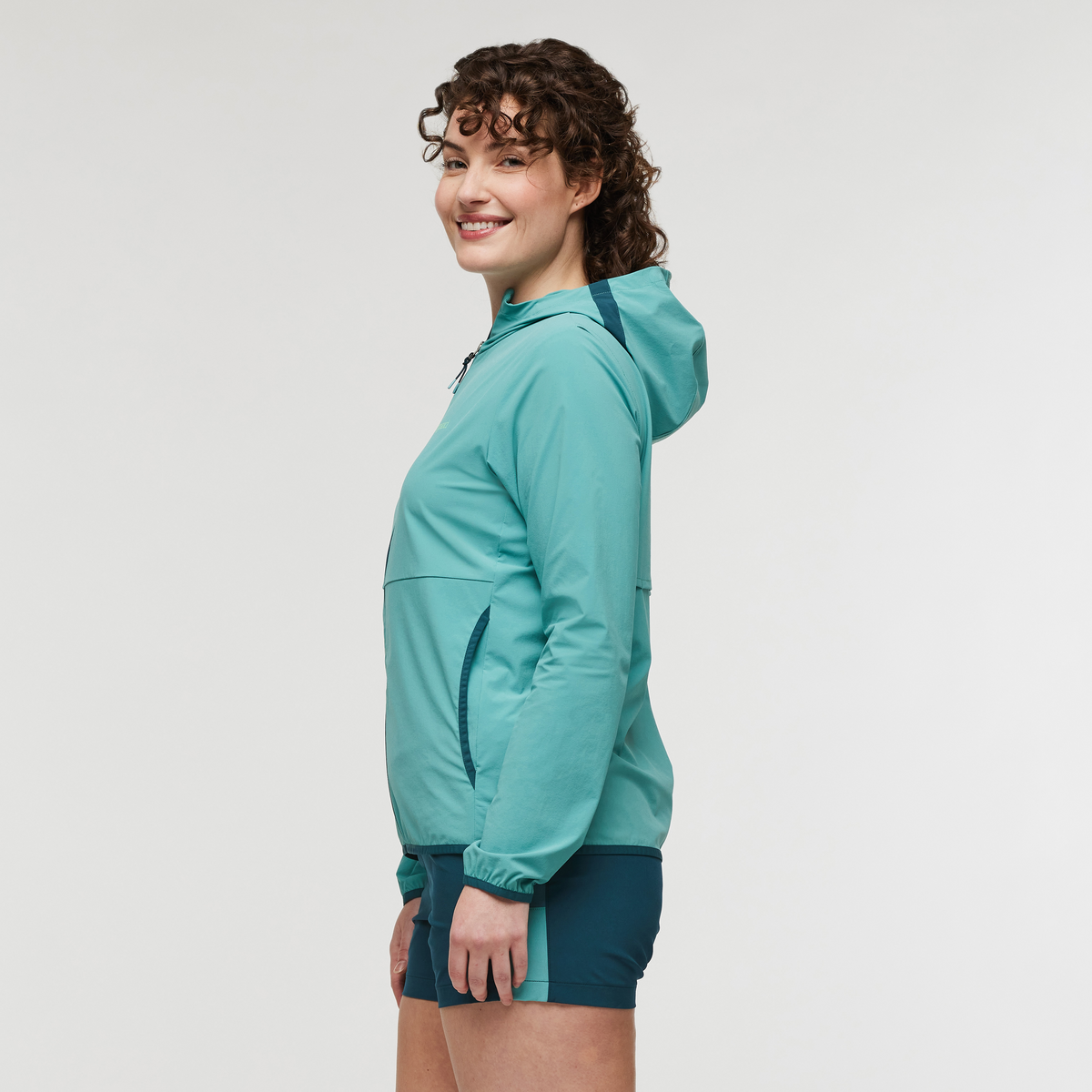 Vuelta Performance Windbreaker Jacket - Outdoor Ready