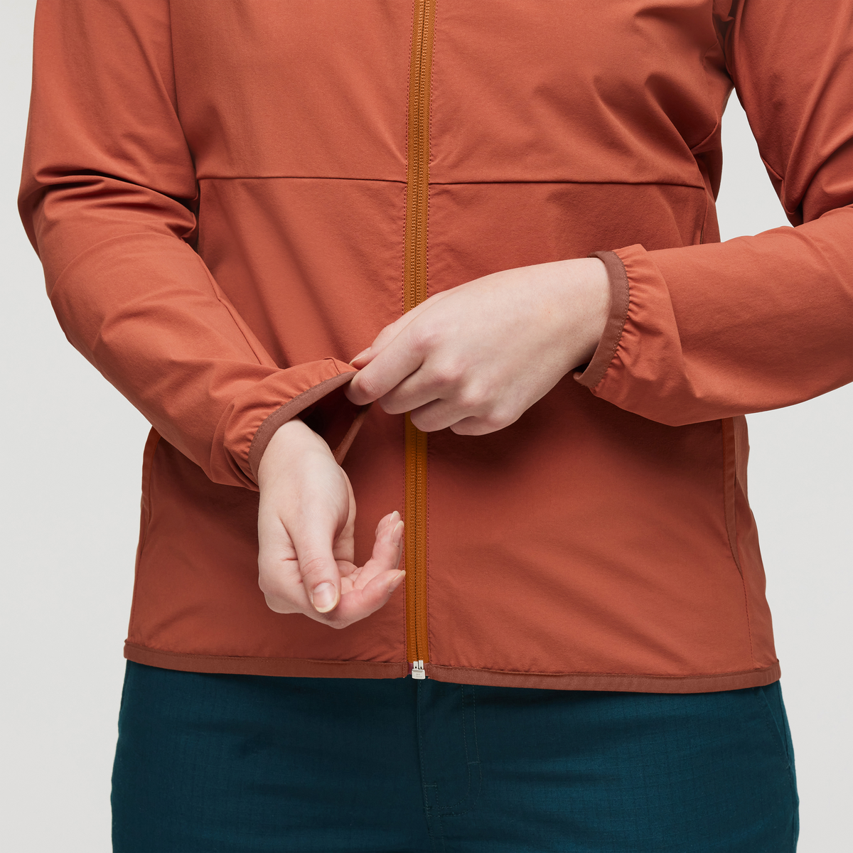 Vuelta Performance Windbreaker Jacket - Outdoor Ready