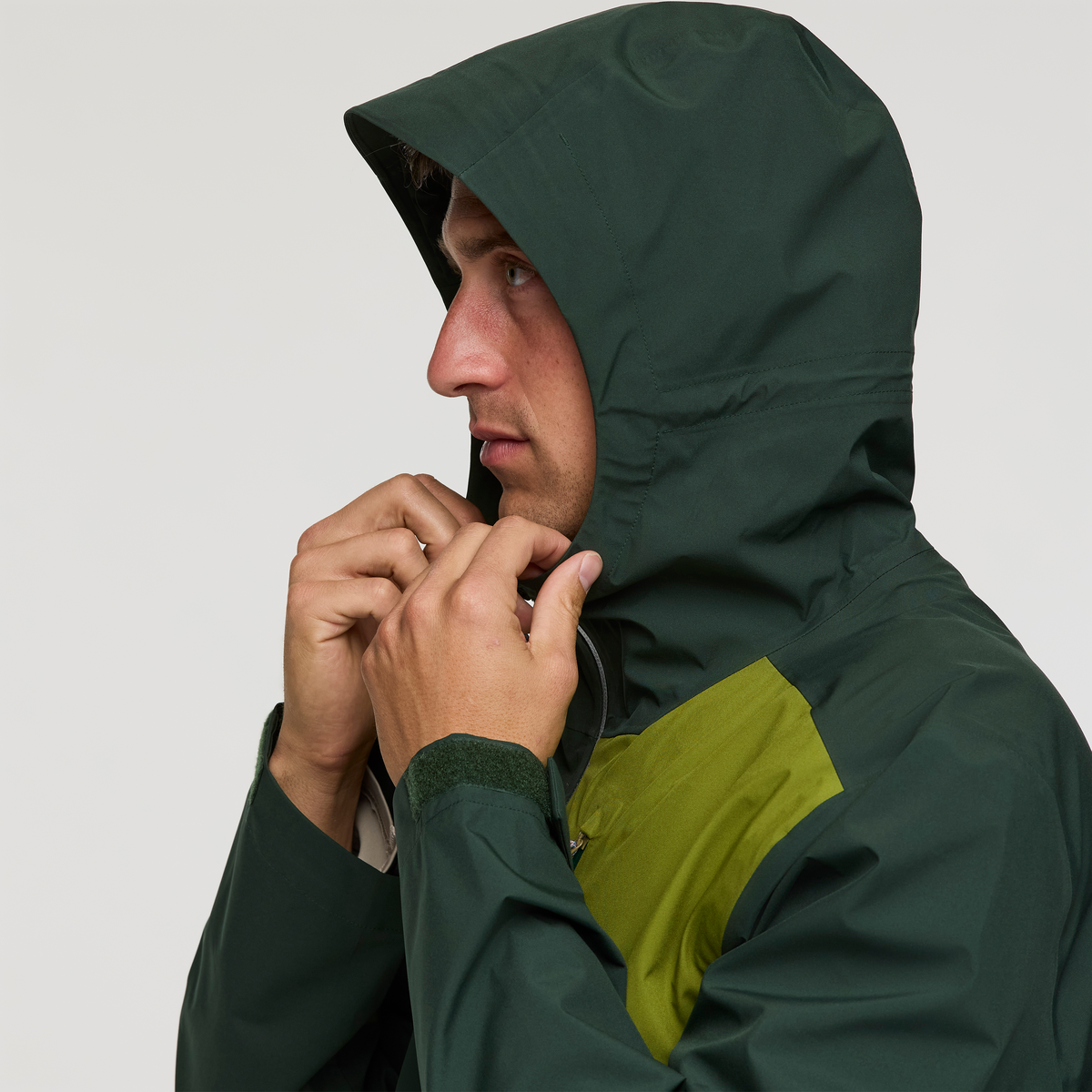 Impermeo 3L Hooded Shell Jacket - Men s - Weather Ready Coverage
