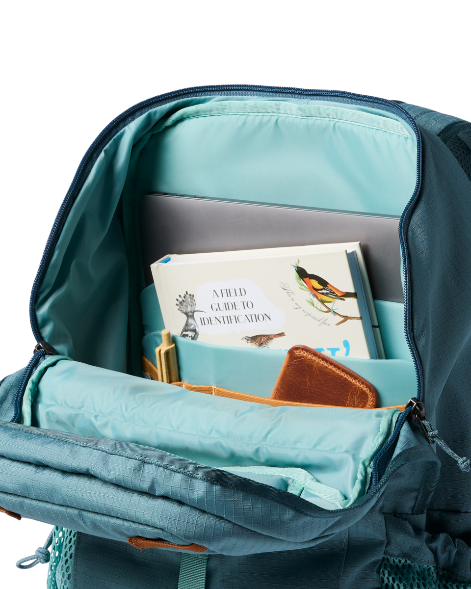 Clase 28L Daypack - Everyday Adventure