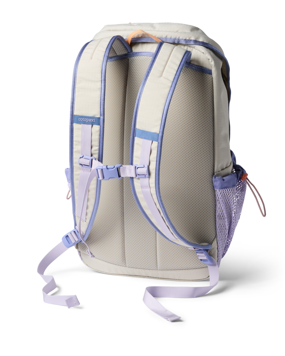 Clase 28L Daypack - Everyday Adventure