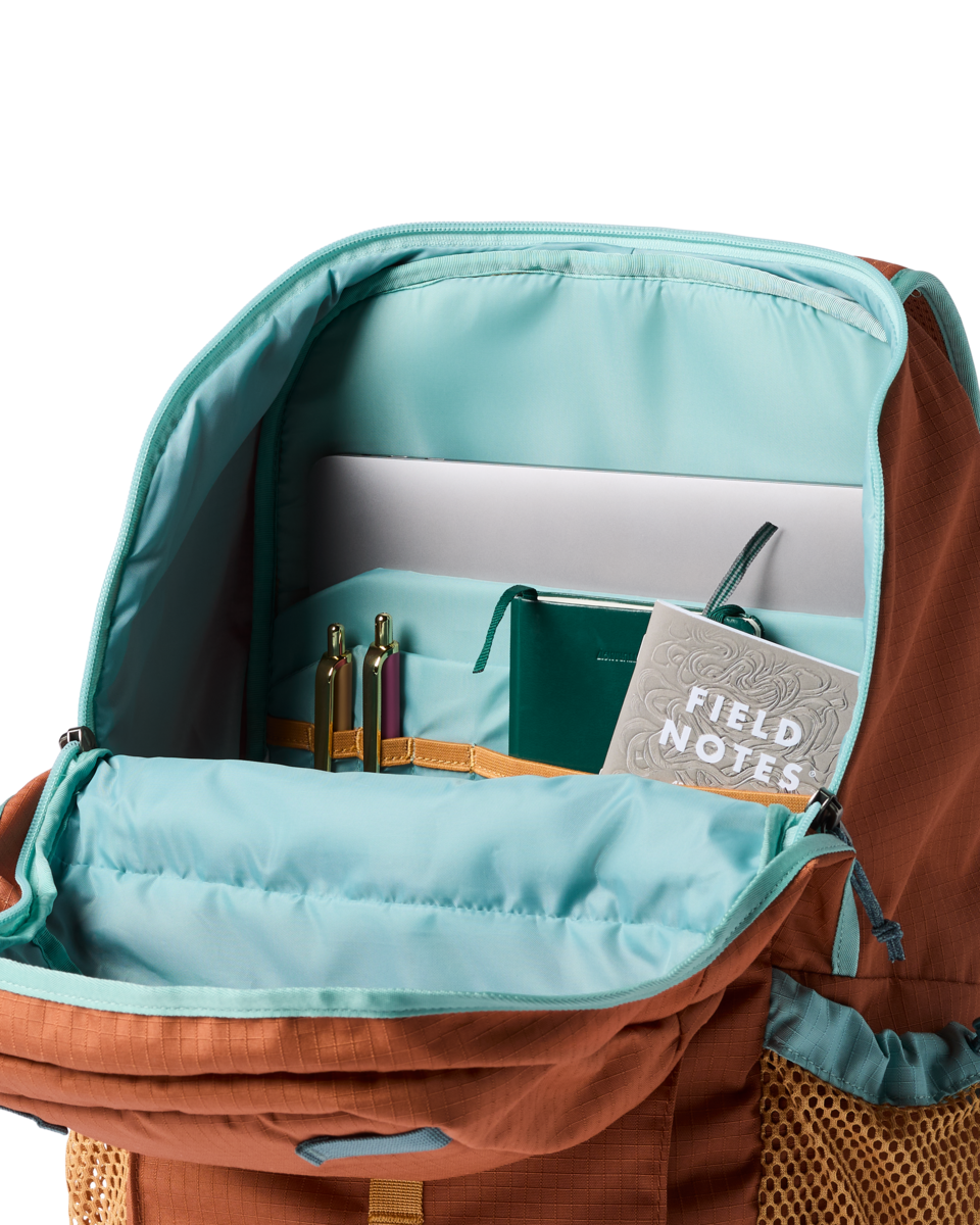 Clase 28L Daypack - Everyday Adventure
