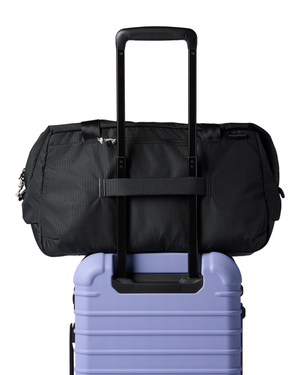 Viaje 35L Travel Duffel - Travel Ready