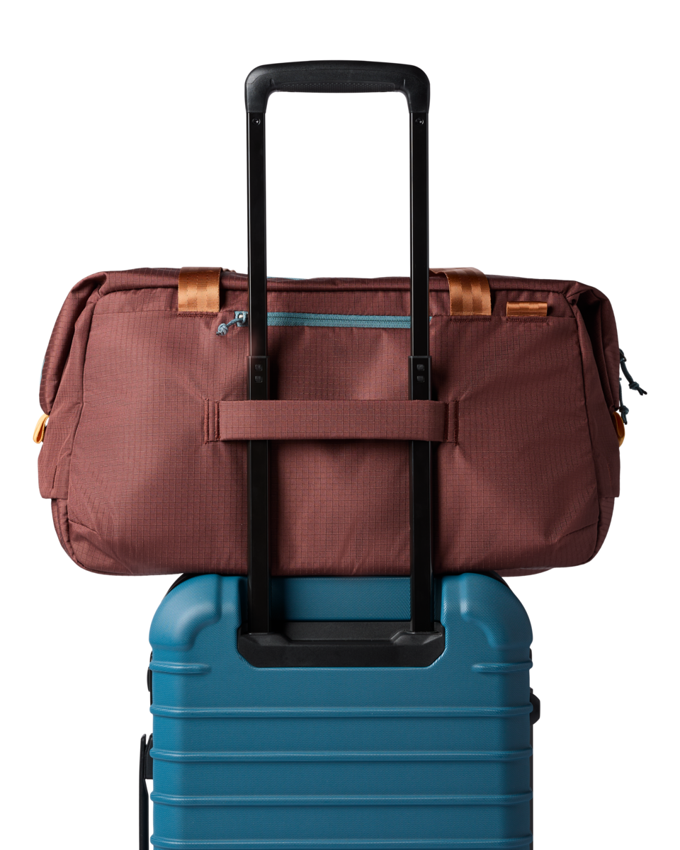 Viaje 35L Travel Duffel - Travel Ready