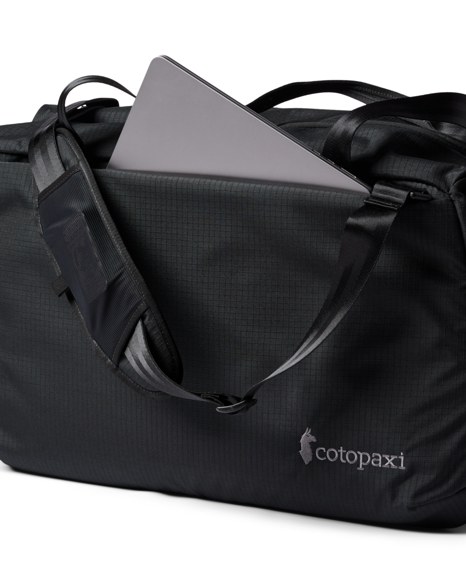 Viaje 45L Travel Duffel - Flexible Packing