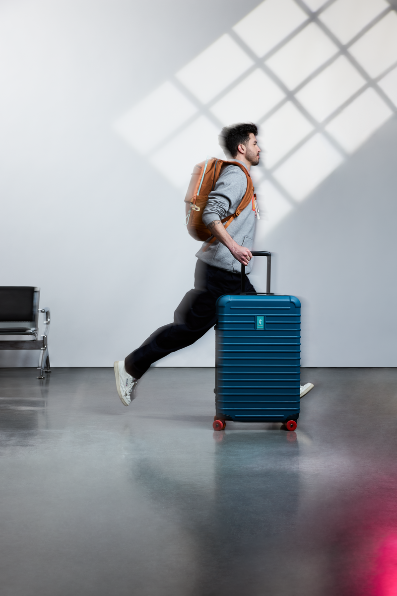 Coraza Suitcase - Medium Checked - Carry On Ready