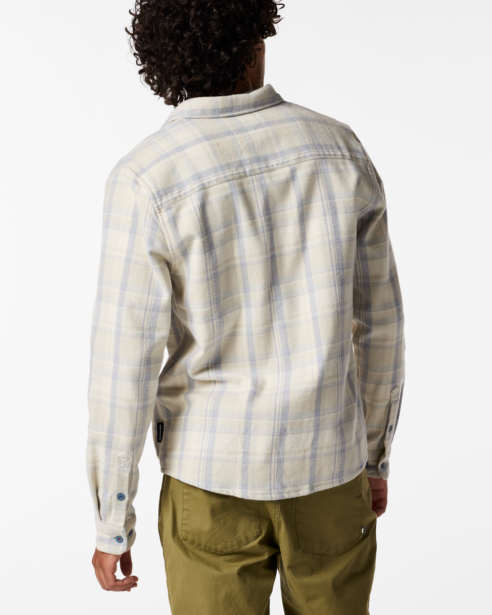 Mero Organic Flannel Shirt - Men s - Everyday Adventure Style
