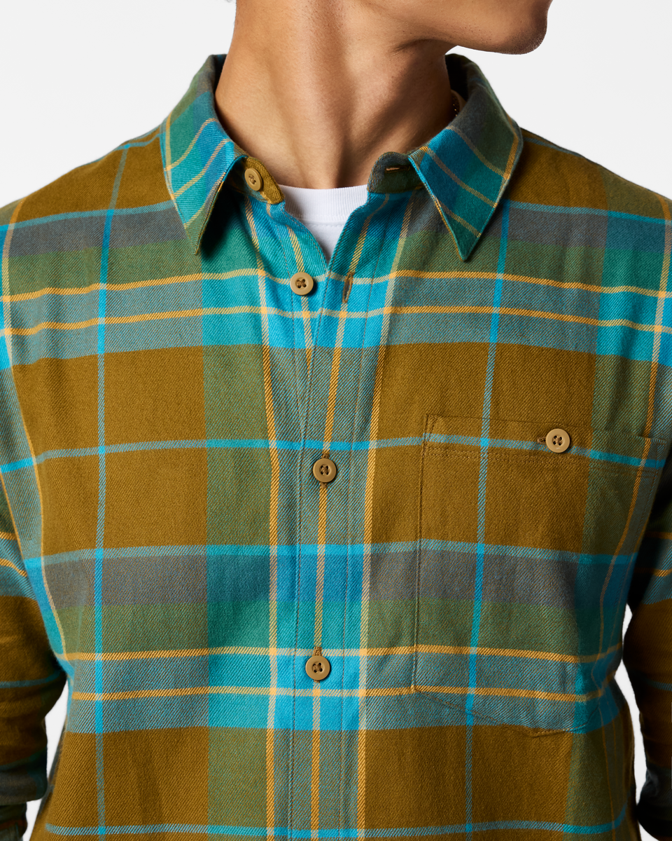 Quedo Flannel Shirt - Men s - Soft Adventure Layer