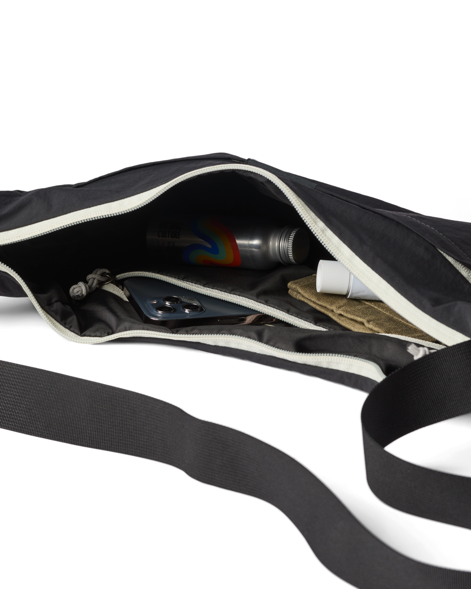 Empacable 6L Crescent Bag - Versatile Hauling