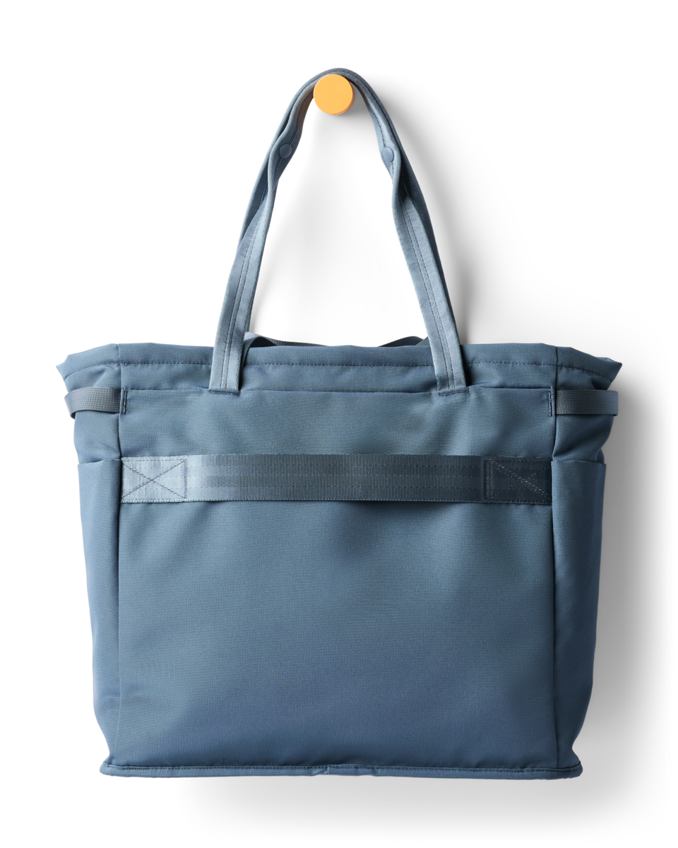 Mente 22L Tote - Versatile Hauling