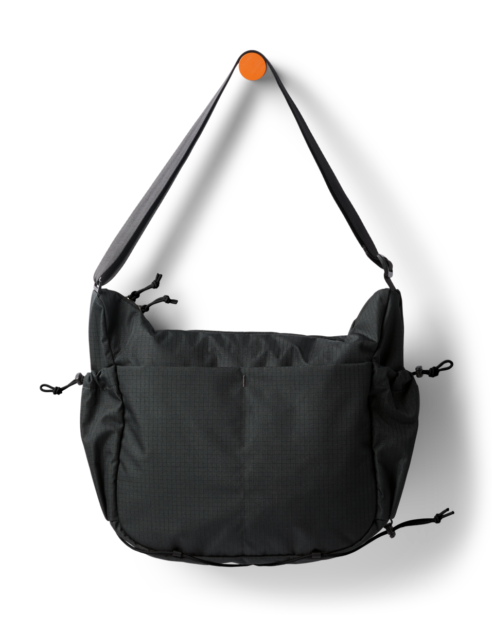 Viaje 12L Shoulder Bag - Gear Ready