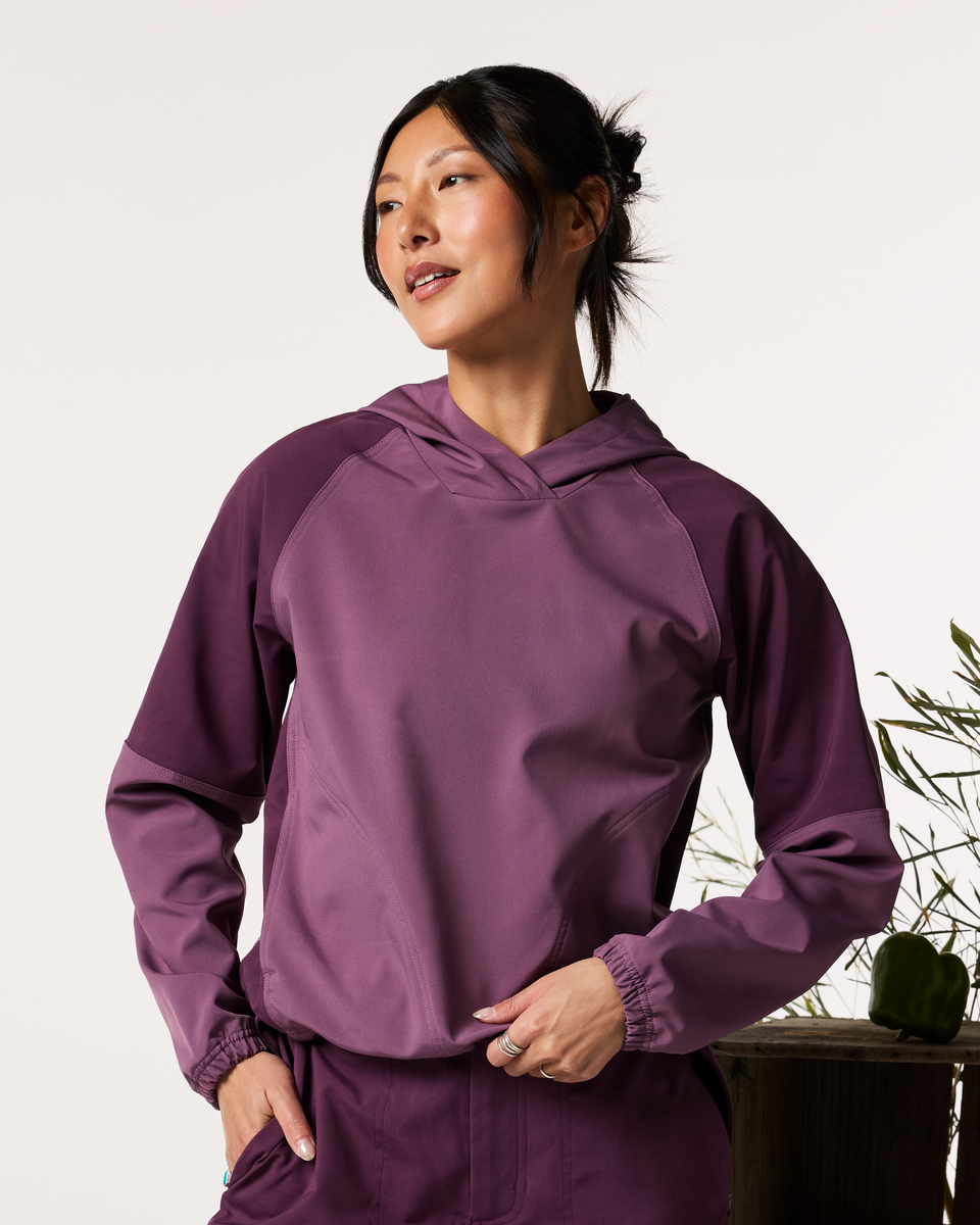 Adelante Hoodie - Women s - Casual Outdoor Style