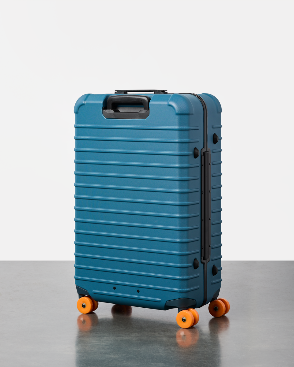 Coraza Suitcase - Medium Checked - Carry On Ready