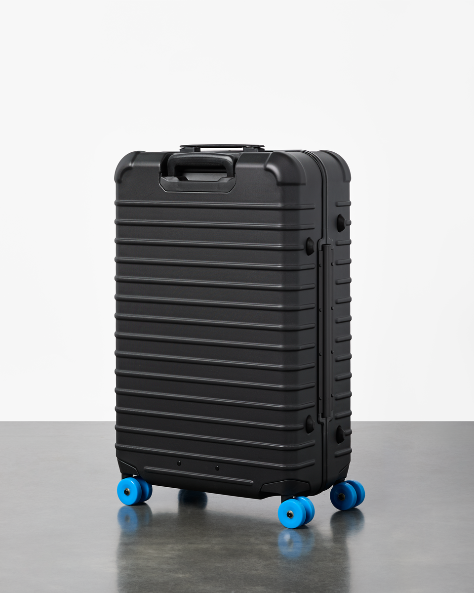 Coraza Suitcase - Medium Checked - Carry On Ready